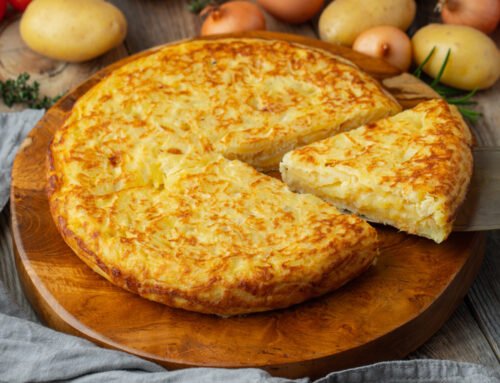 Tortilla de patatas ( Spanish potatoes omelette )